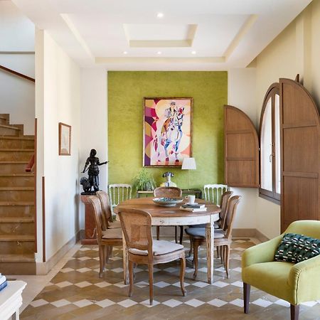 Magno Apartments Santo Tomas Seville Exterior photo